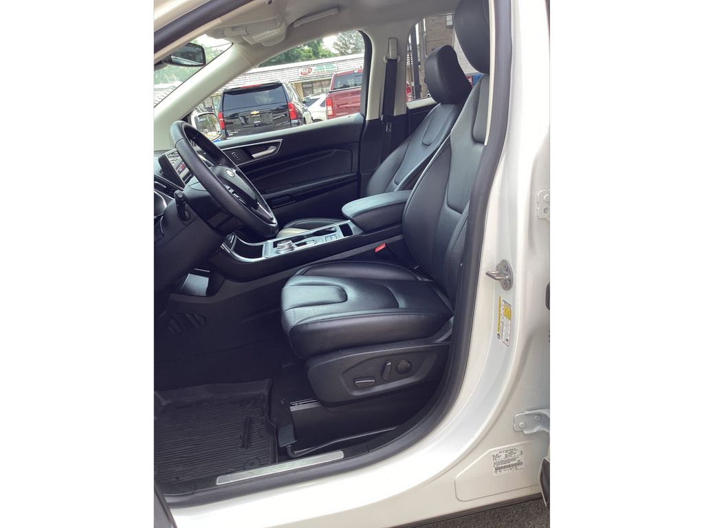 Used 2021 Ford Edge SUV
