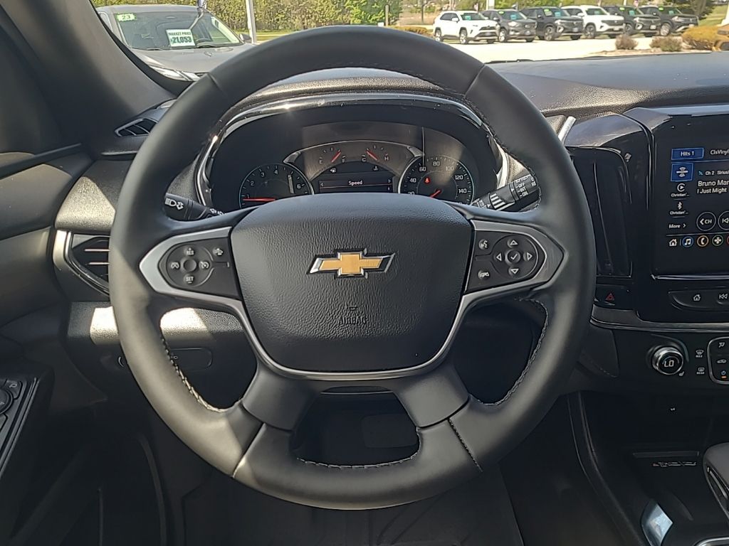 used 2023 Chevrolet Traverse car, priced at $34,956
