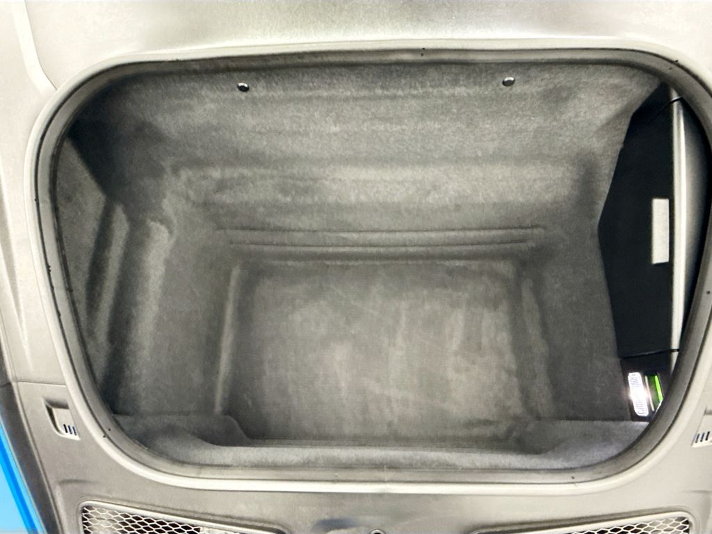 Thumbnail: 2024 Porsche 911 - 25