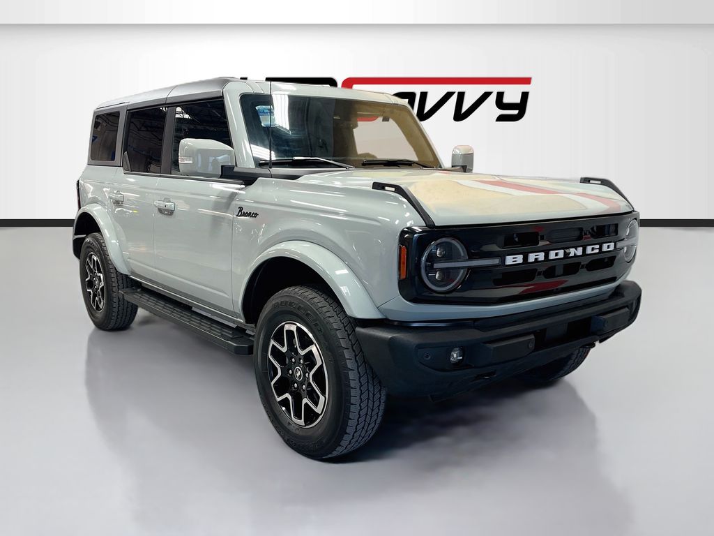 2024 Ford Bronco Outer Banks 4x4's photo