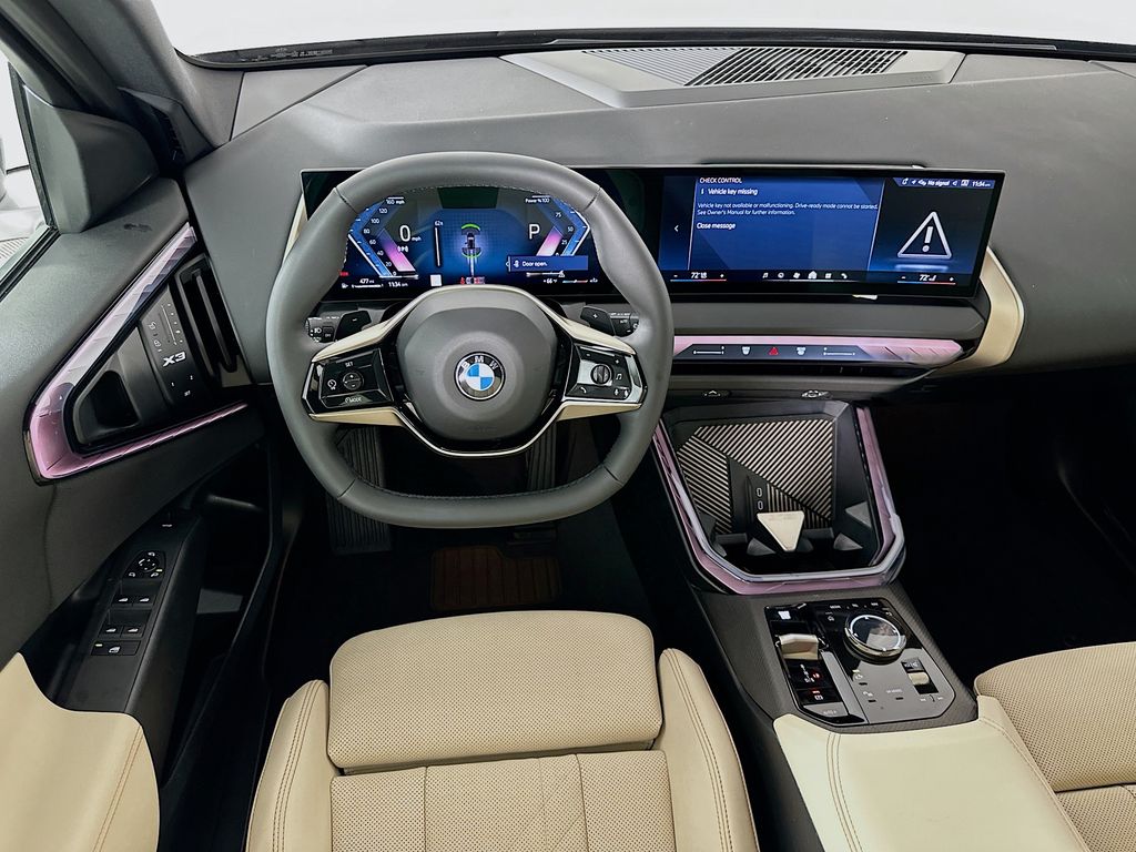 Thumbnail: 2025 BMW X3 - 21