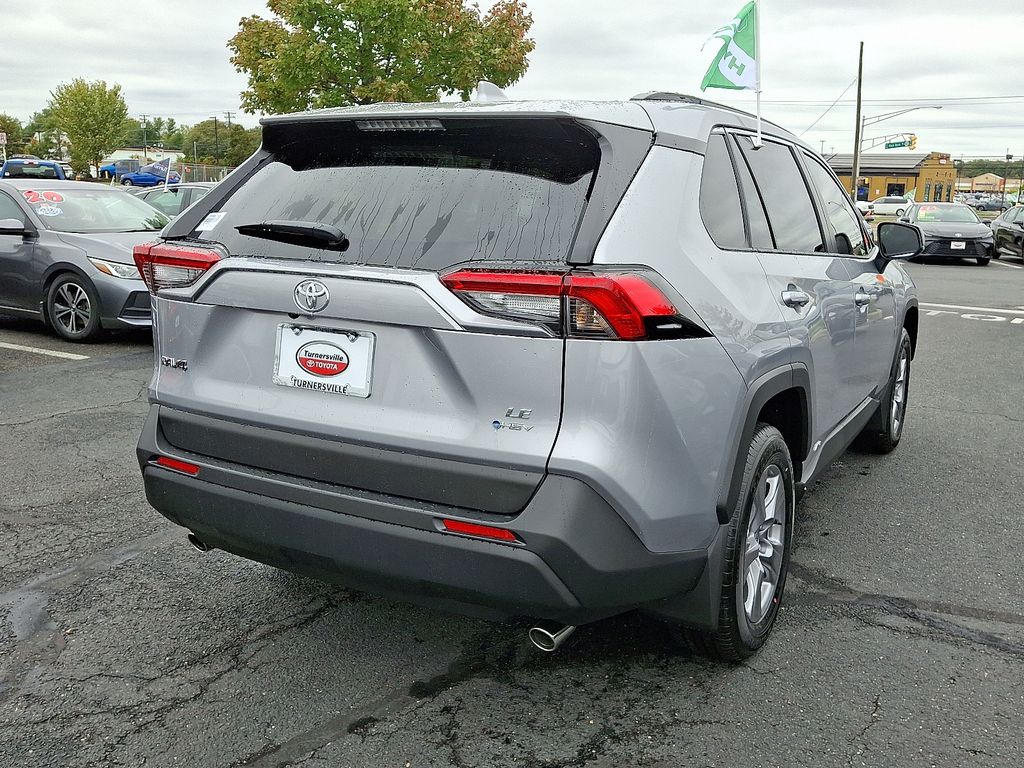 Thumbnail: 2025 Toyota RAV4 - 6