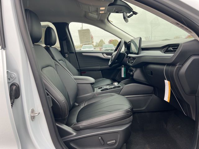 2026 Ford Escape Hybrid