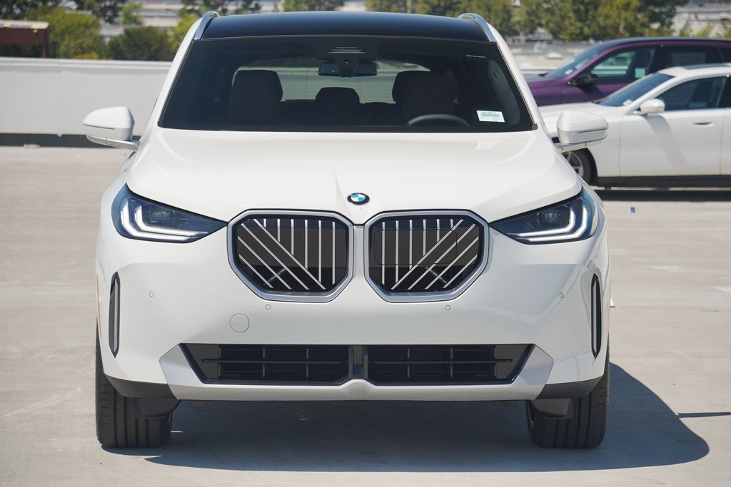 Thumbnail: 2026 BMW X3 - 2