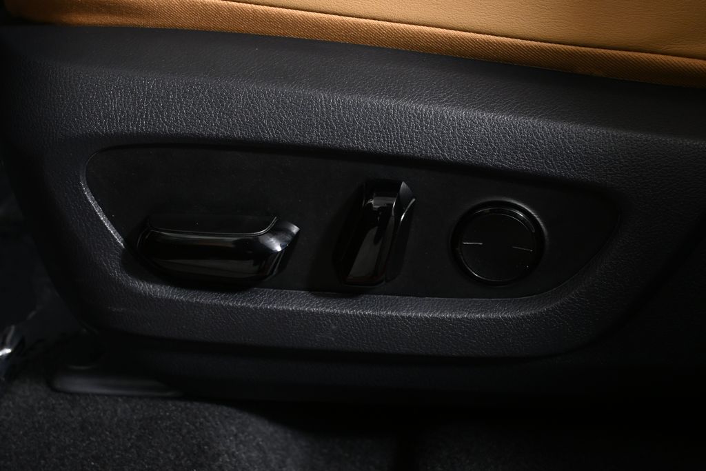 Thumbnail: 2025 Lexus NX - 26