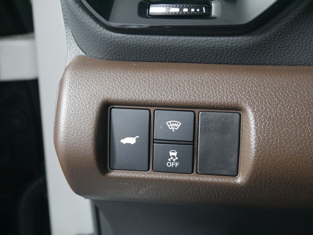 Thumbnail: 2023 Honda Pilot - 22