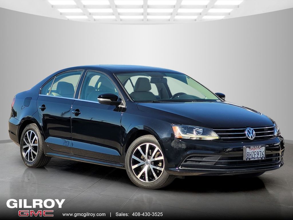  2017 Volkswagen Jetta 1.4T SE FWD   