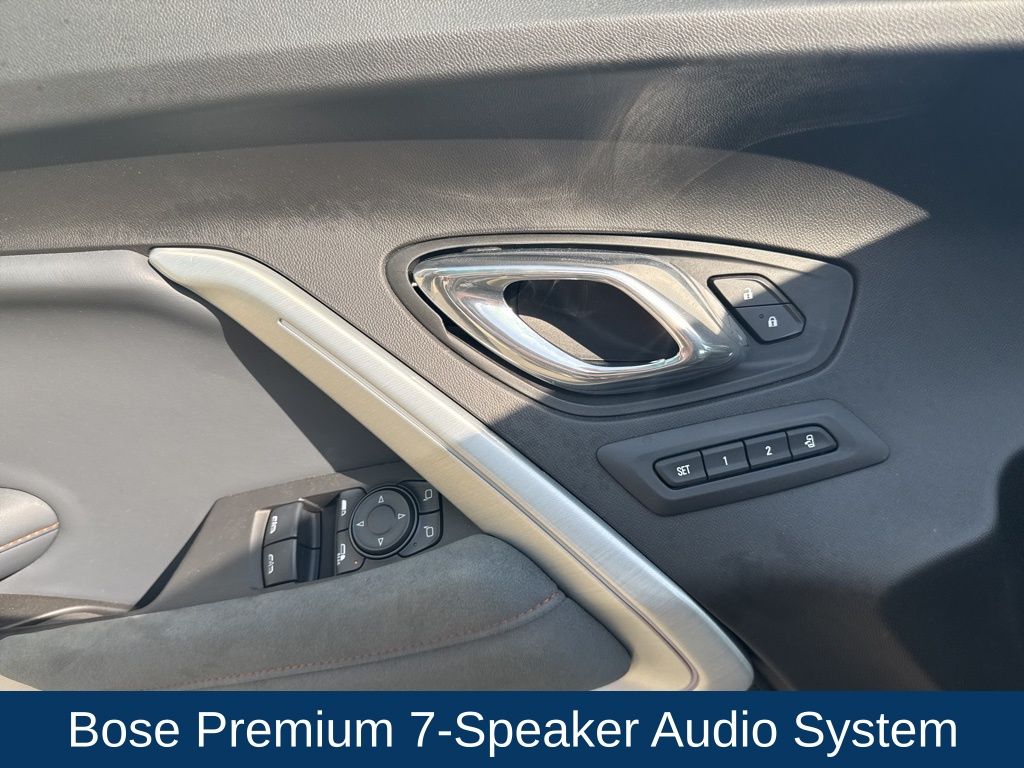 2017 Chevrolet Camaro 2LT