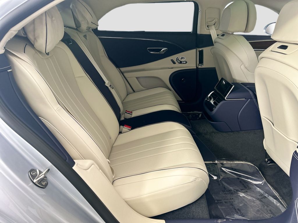 Thumbnail: 2026 Bentley Flying Spur - 21