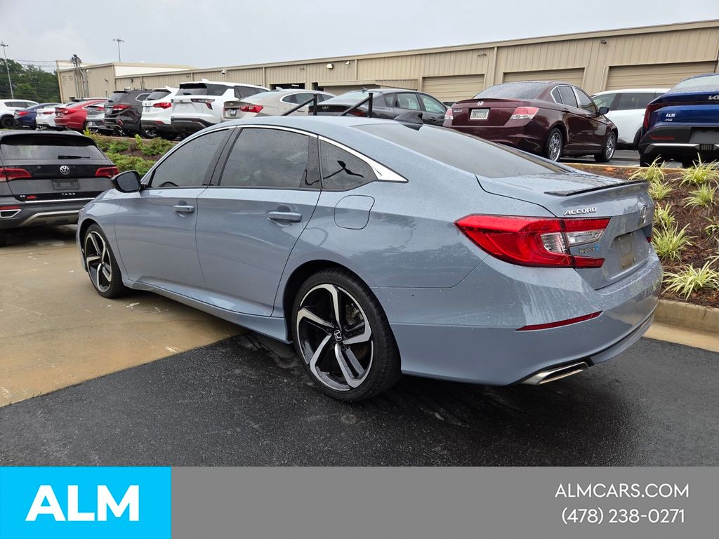 Used 2022  Honda Sport image 4