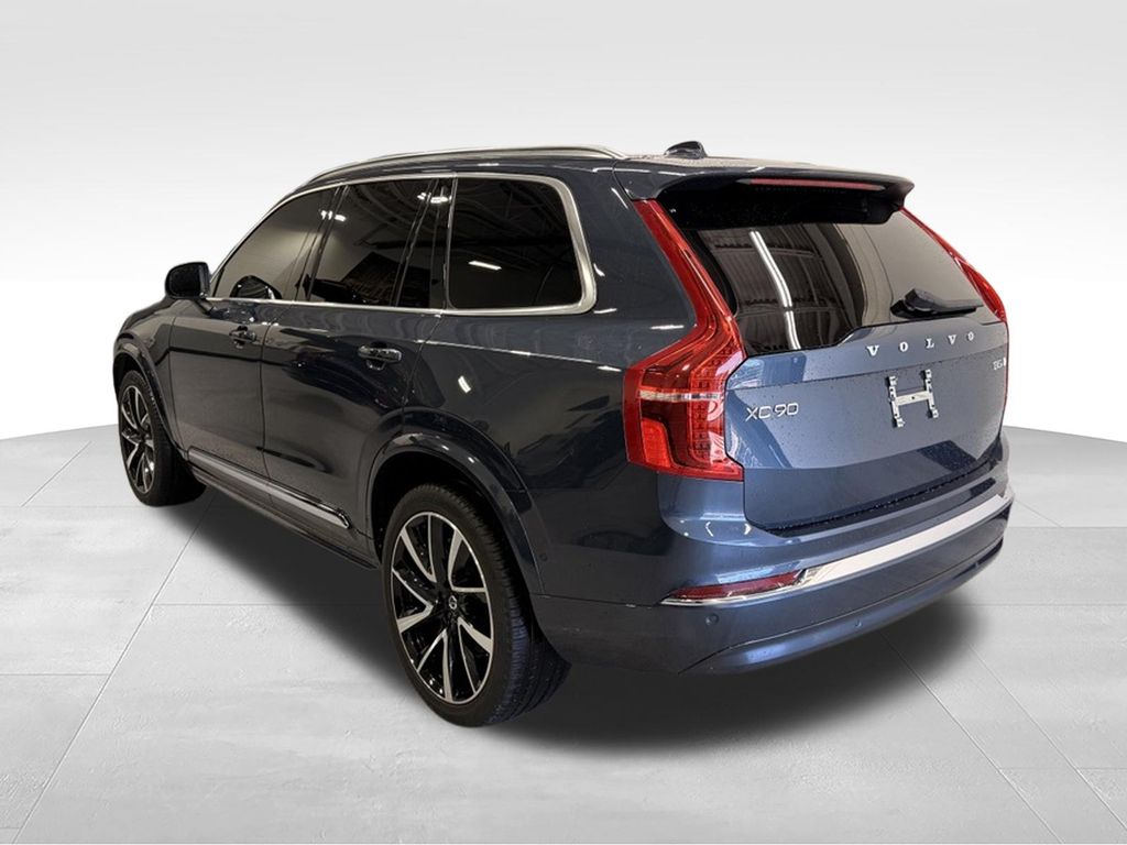 Thumbnail: 2023 Volvo XC90 - 3