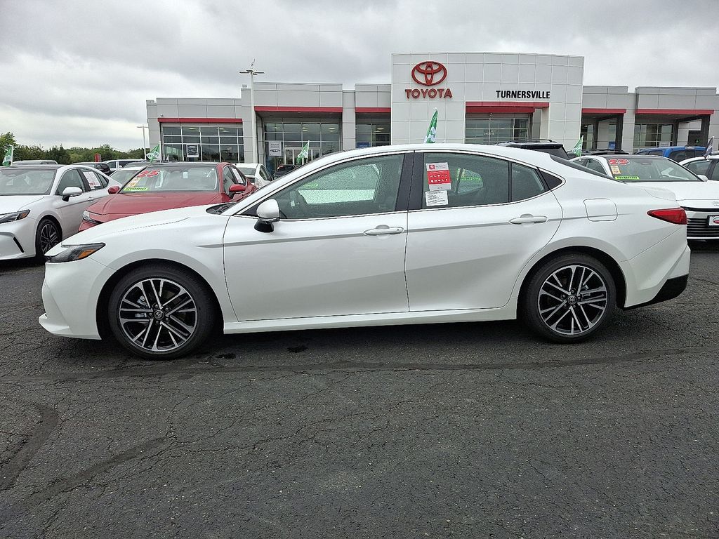 Thumbnail: 2025 Toyota Camry - 7