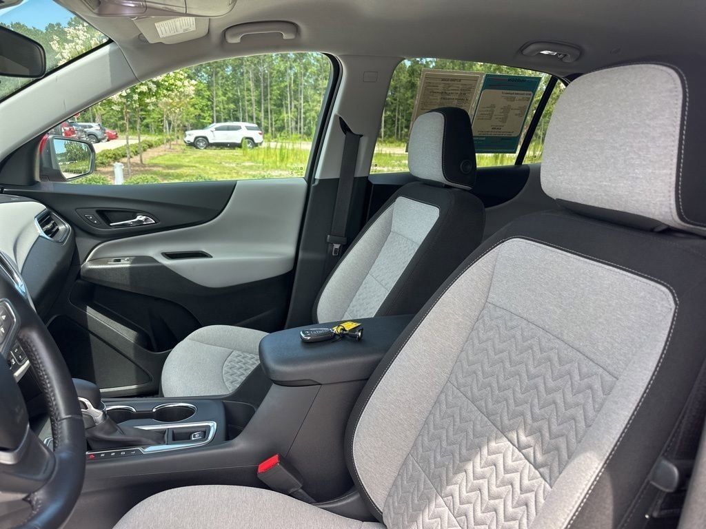 2022 Cherry Red Tintcoat Chevrolet Equinox LT AWD SUV