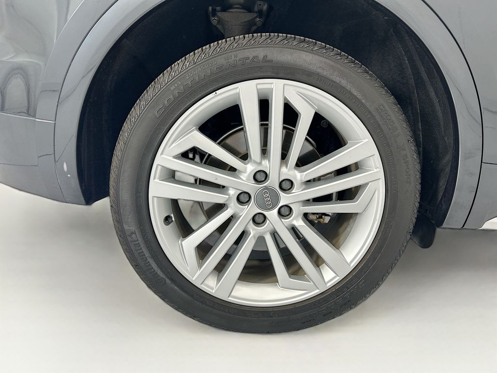 Thumbnail: 2018 Audi Q5 - 32