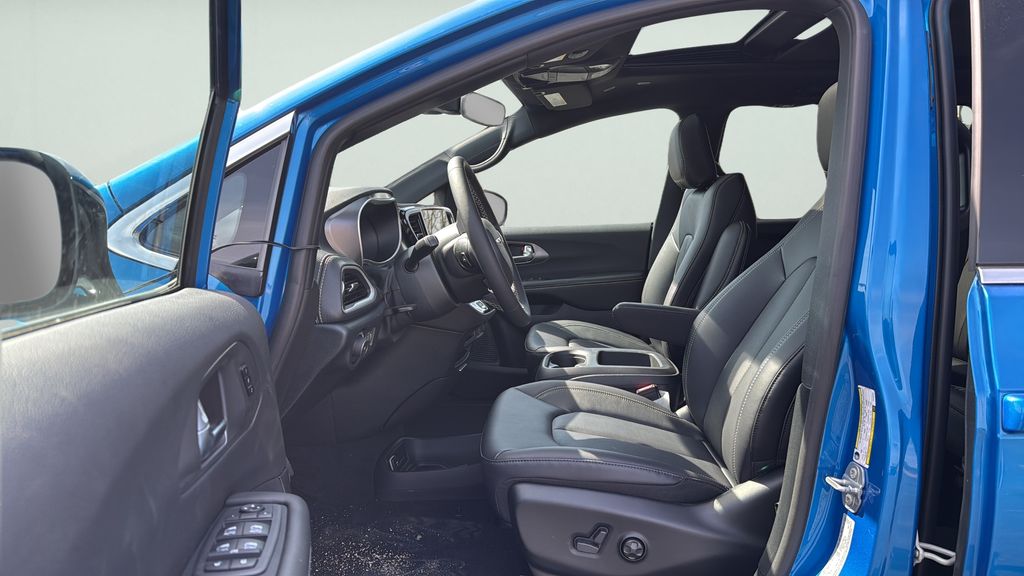 2026 Chrysler Pacifica