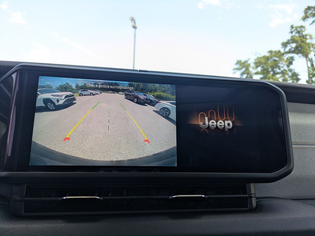 Used 2024 Jeep Wrangler SUV