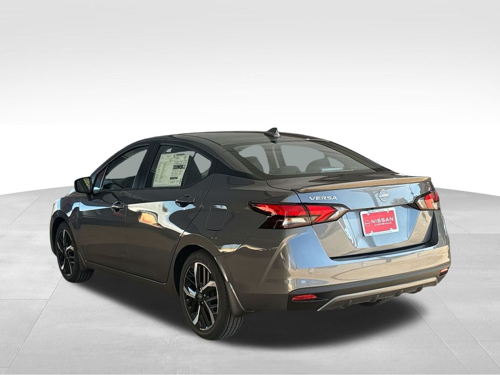 2025 Nissan Versa