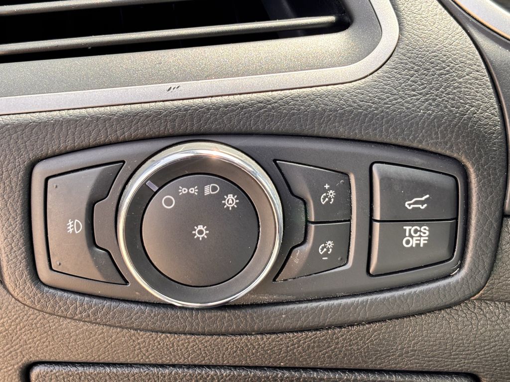 Used Car 2021 Ford Edge  St Line For Sale Under $25,000 In Corsicana, Texas