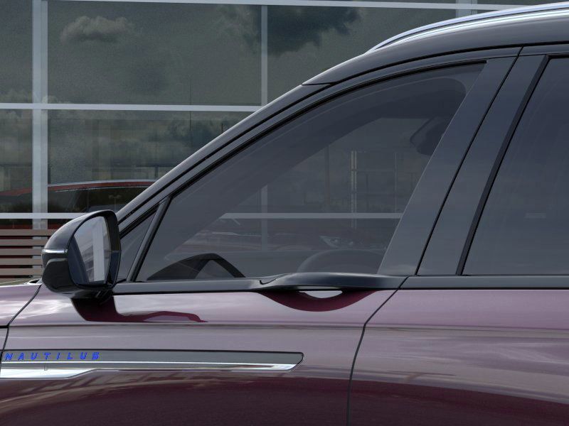 2025 Lincoln Nautilus Hybrid Reserve