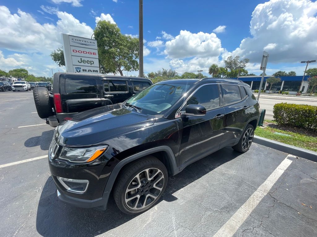 Diamond Black 2018 Jeep Compass SUV / Crossover Four-Wheel Drive 9-Speed Automatic