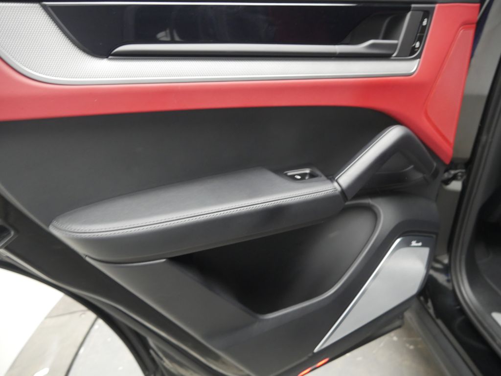 Thumbnail: 2026 Porsche  - 13