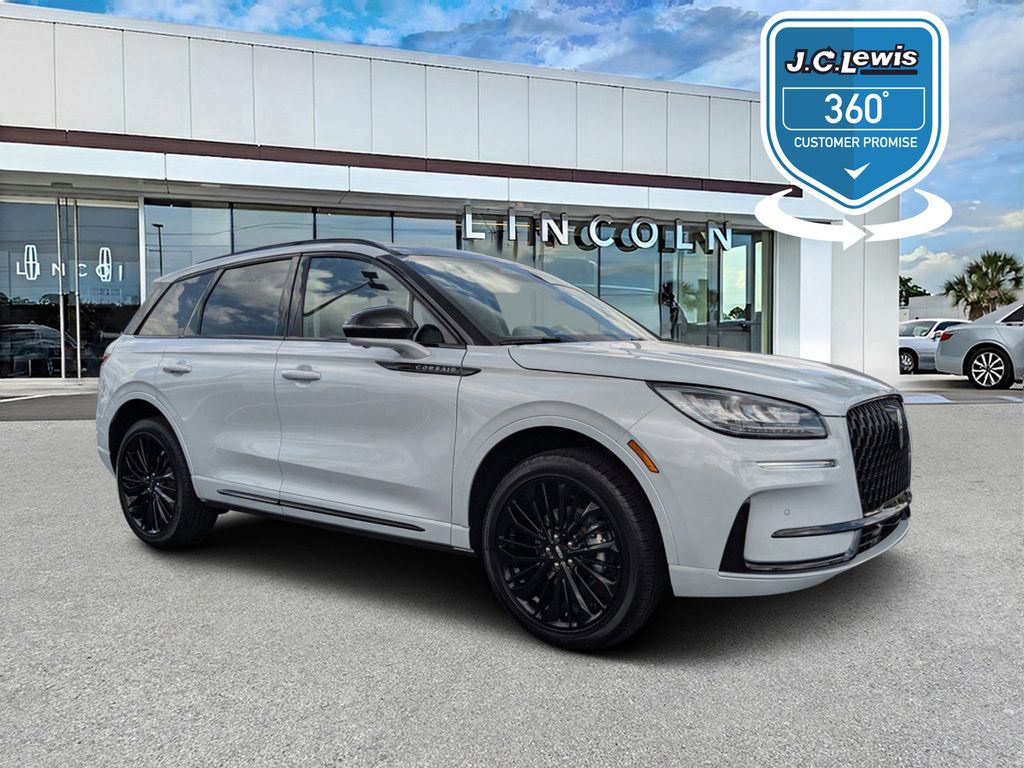 2025 Lincoln Corsair Premiere