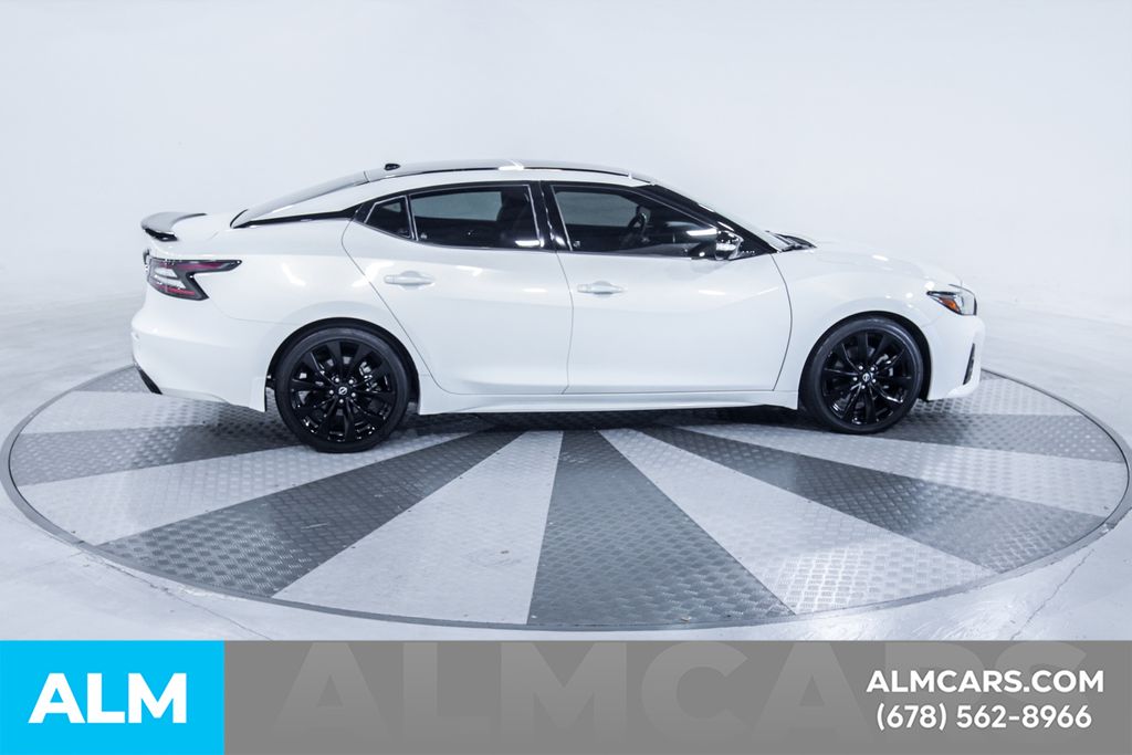 Used 2023 White Nissan SR image 11