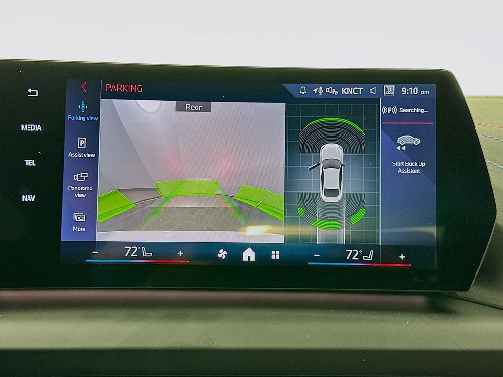 Thumbnail: 2026 BMW 2 Series - 13