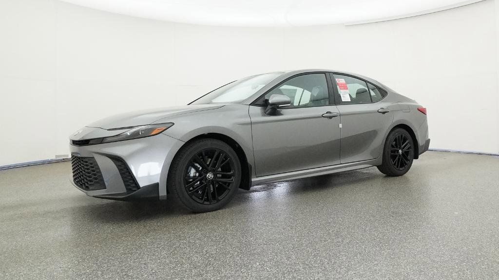2025 Toyota Camry SE 31