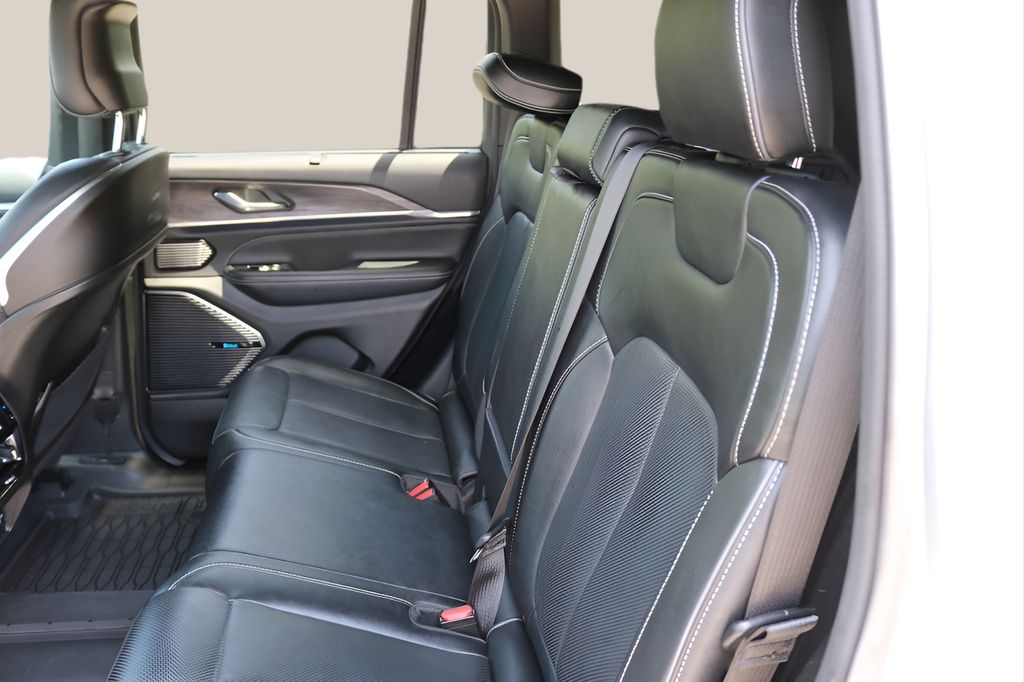 Used 2023 Silver Jeep Overland 4xe image 16
