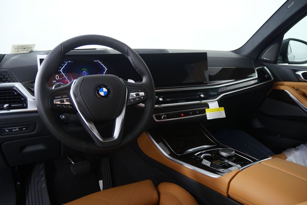 Thumbnail: 2026 BMW X5 - 18