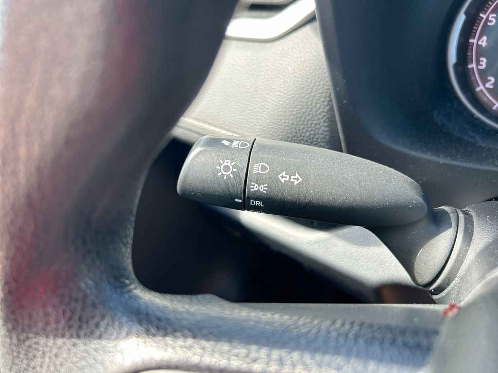 Thumbnail: 2024 Toyota RAV4 - 19