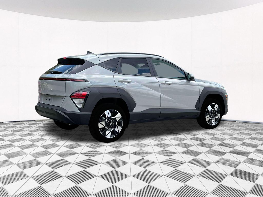 2024 Hyundai Kona SEL 8