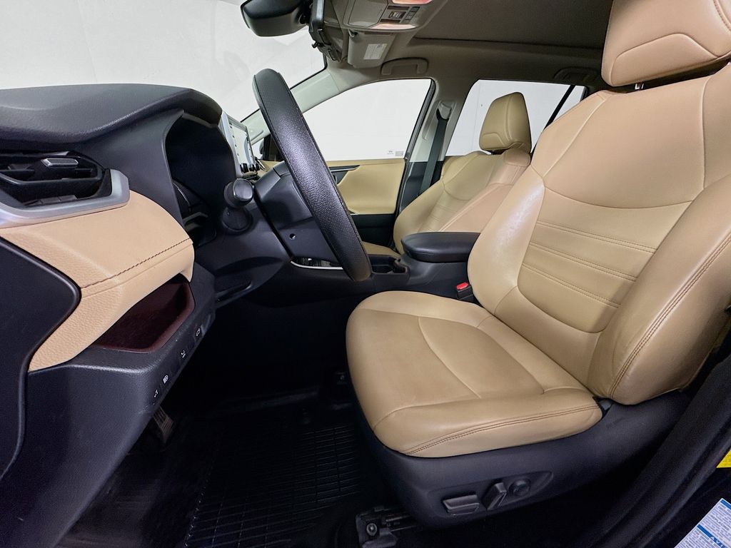 Used Car 2019 Toyota Rav4  Limited For Sale Under $25,000 In Austin, Texas