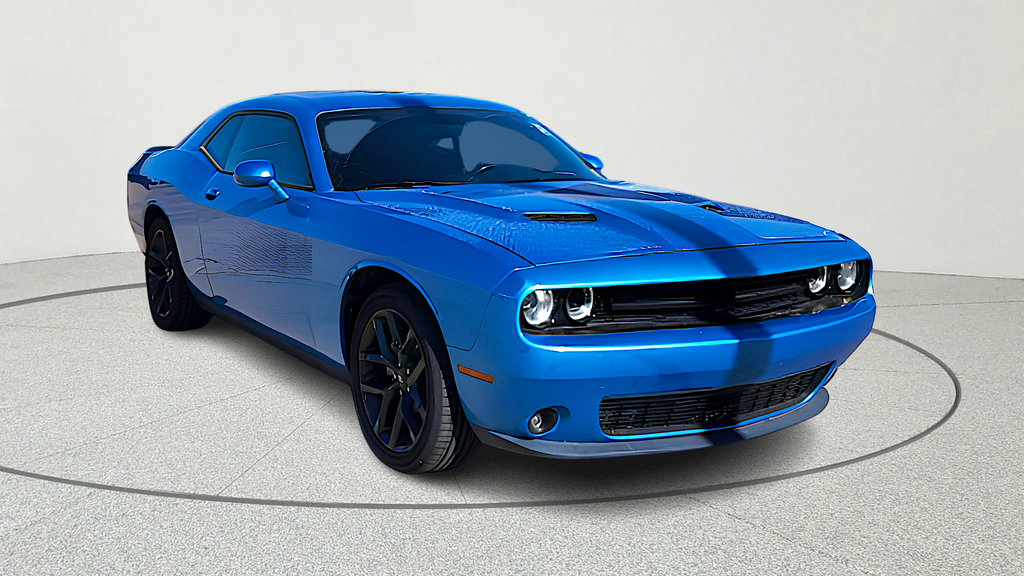 2023 Dodge Challenger SXT RWD