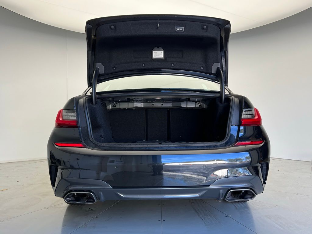 Thumbnail: 2021 BMW 3 Series - 5