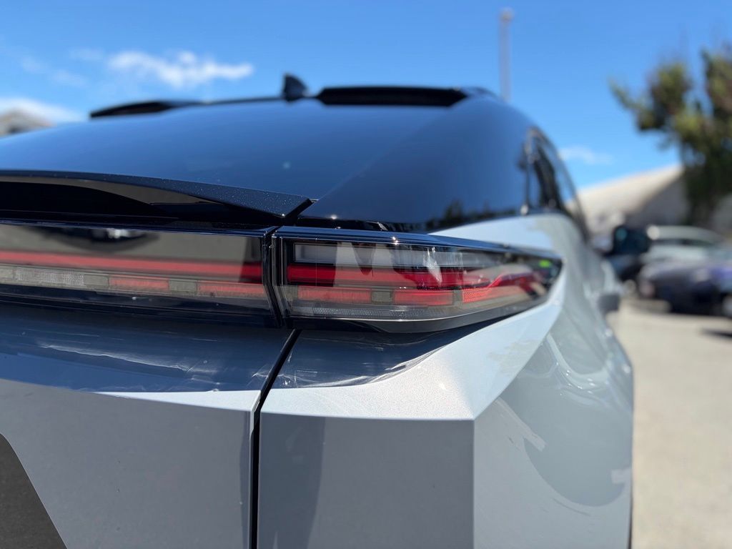 New 2026 Toyota C-HR SUV