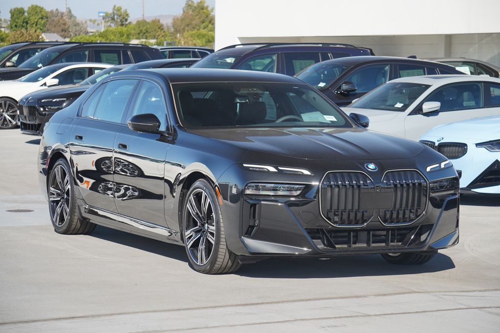 2024 BMW i7 xDrive60 3