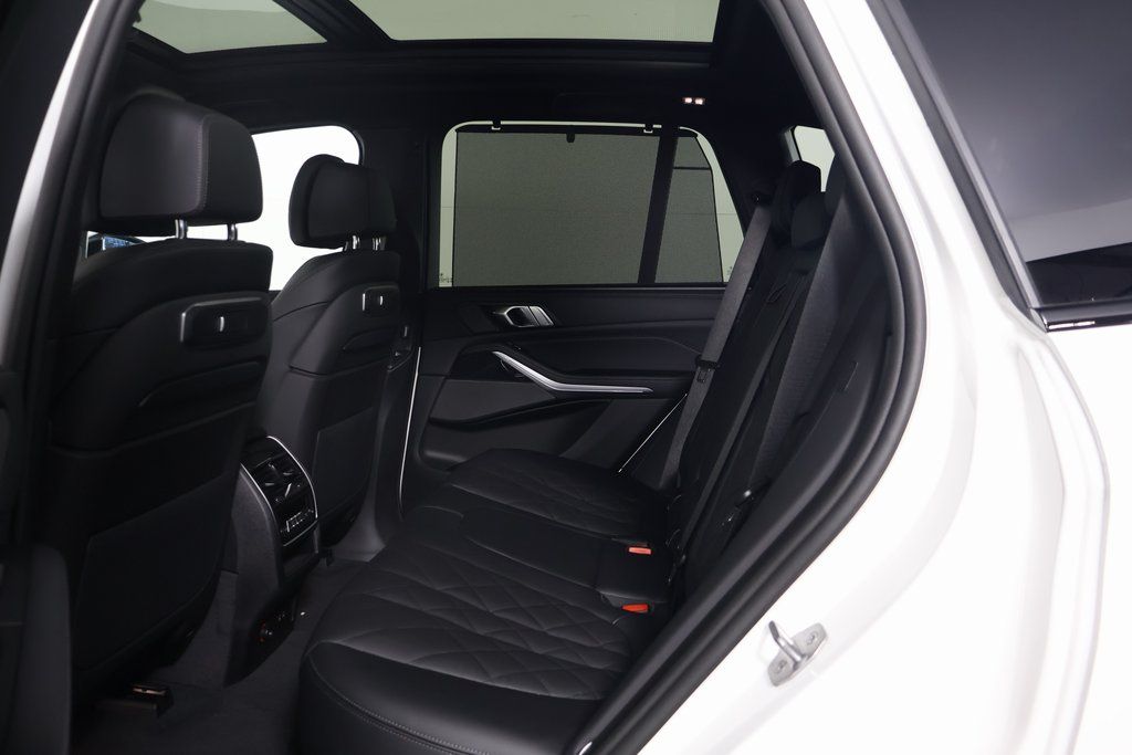 2025 BMW X5 xDrive40i 6