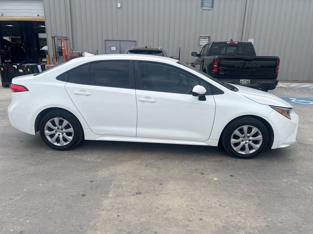 2020 Toyota Corolla LE FWD