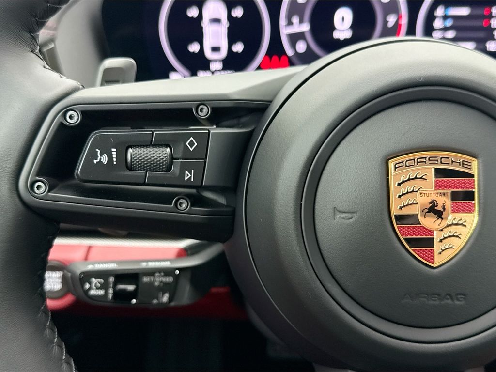 Thumbnail: 2026 Porsche Panamera - 14