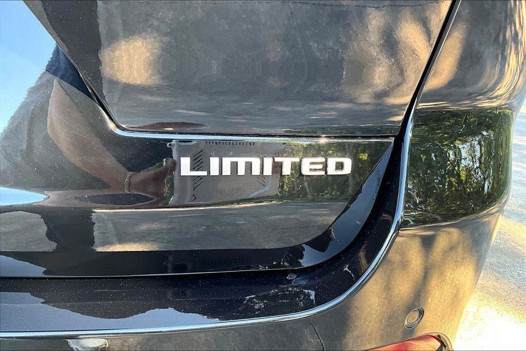 2025 Jeep Grand Cherokee L Limited - 11
