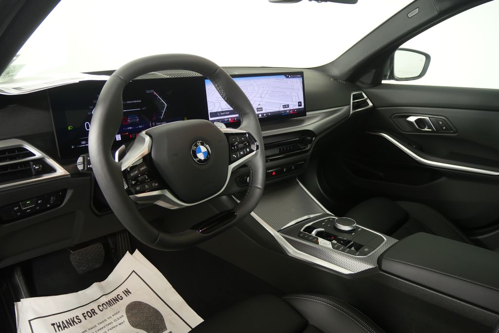 Thumbnail: 2025 BMW 3 Series - 12