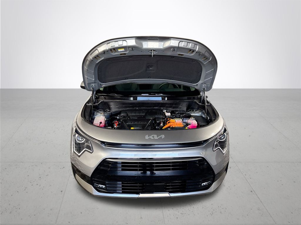 2024 Kia Niro EX Touring