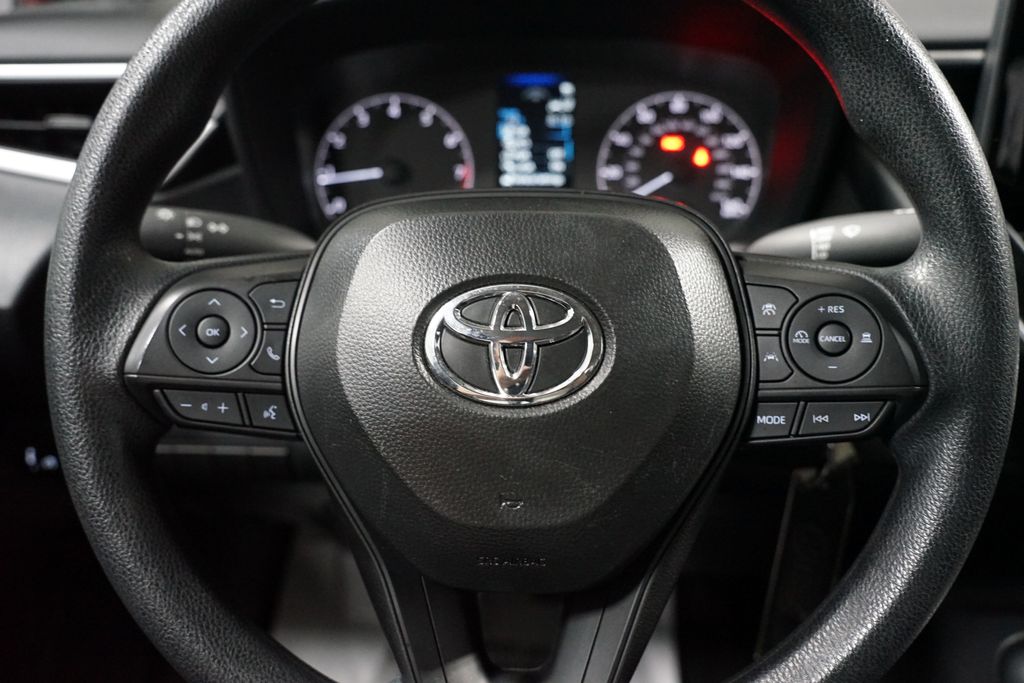 Thumbnail: 2025 Toyota Corolla - 12