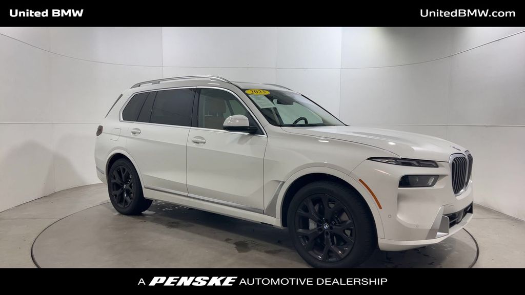 Thumbnail: 2023 BMW X7 - 2