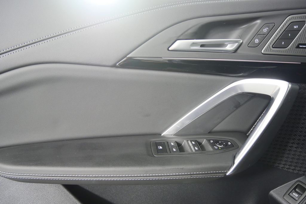 Thumbnail: 2026 BMW X1 - 9