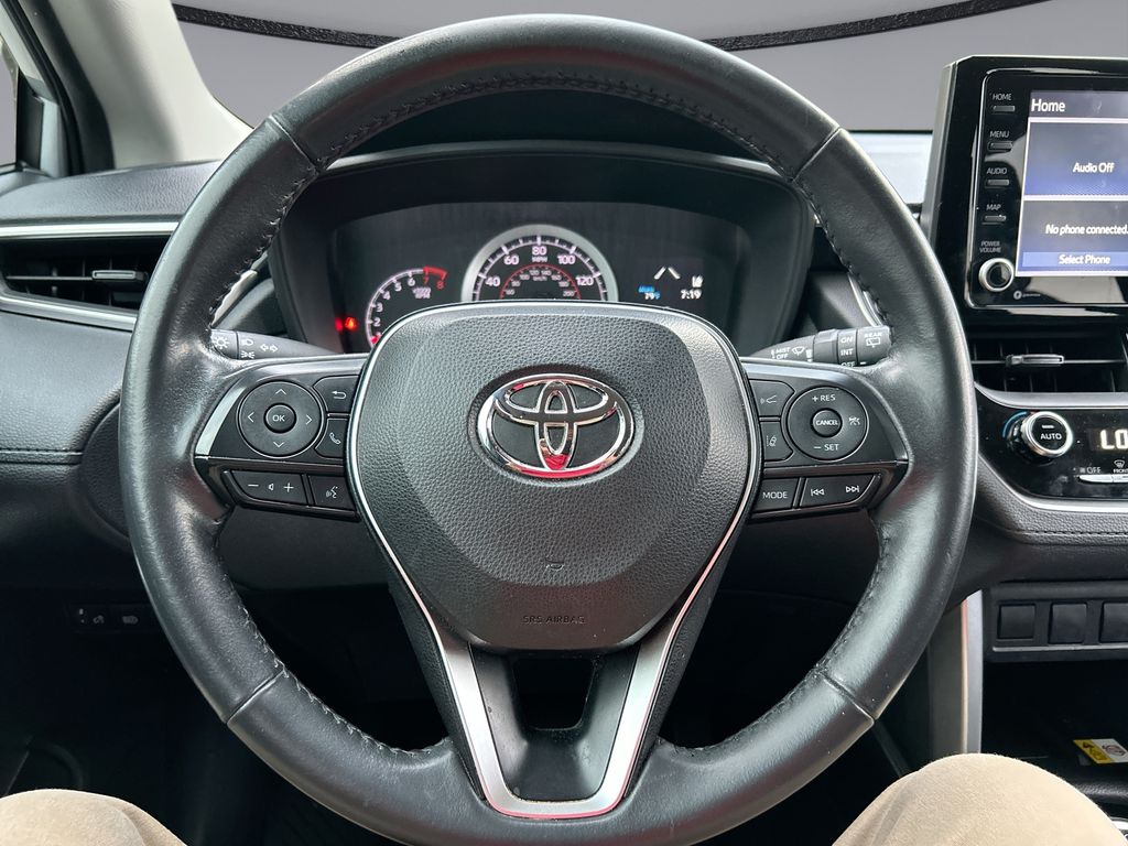 Thumbnail: 2022 Toyota Corolla Cross - 14