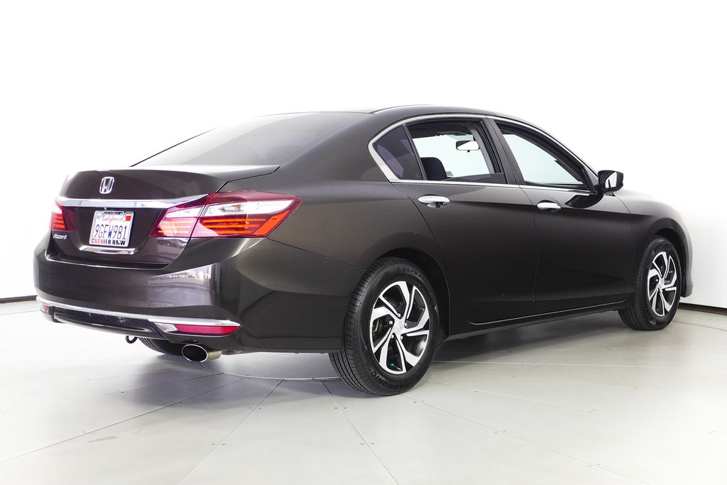 Thumbnail: 2016 Honda Accord - 7
