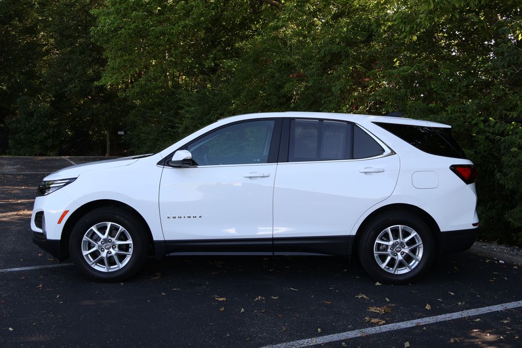 Thumbnail: 2023 Chevrolet Equinox - 4